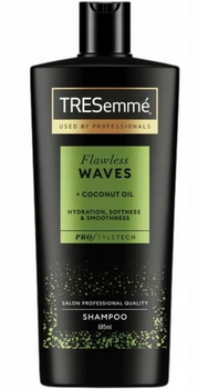 Tresemme Flawless Waves  Szampon 685 ml